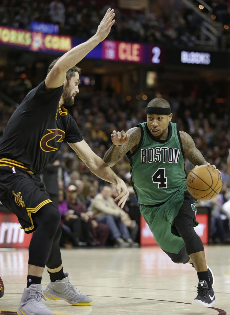 场球员之间 场球员之间