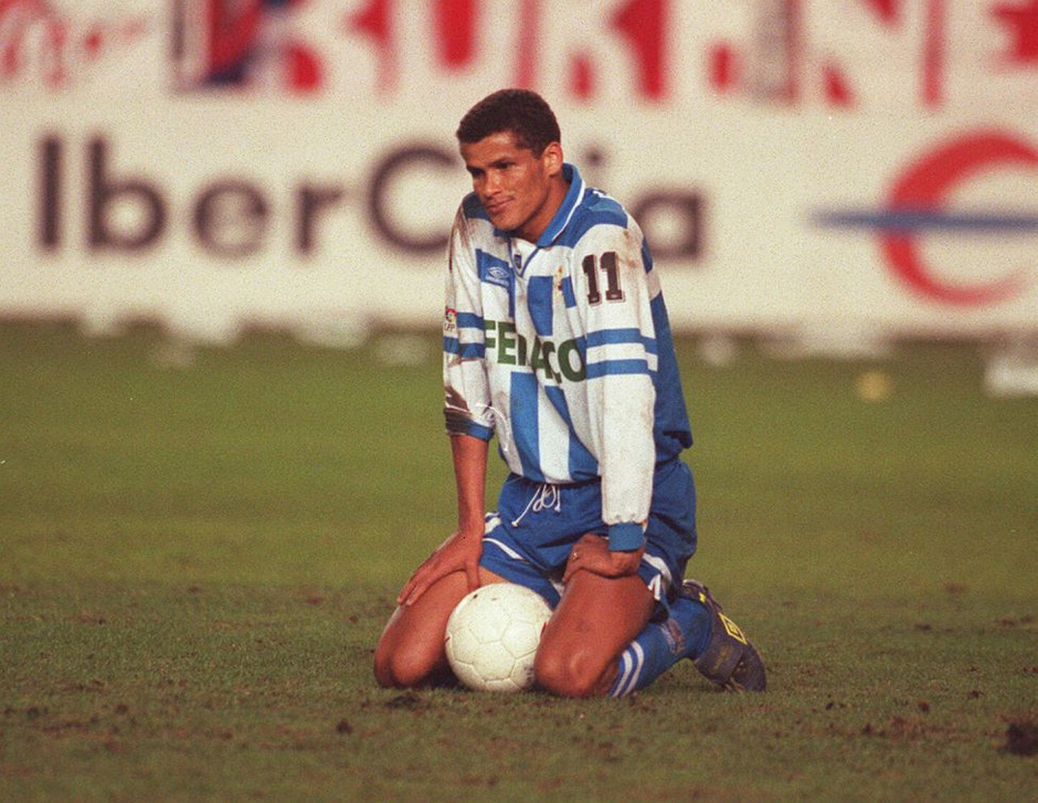 室内激发其 室内激发其